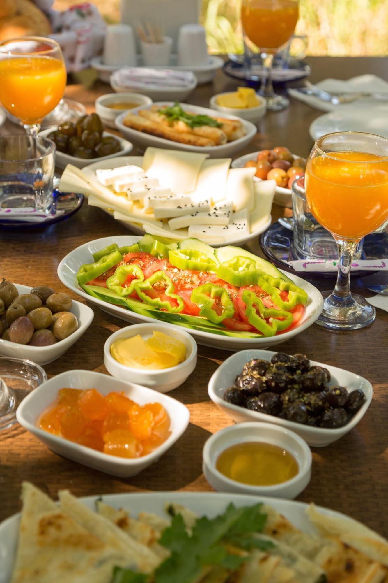 Secret Garden Hotel & Bungalows Çıralı Eksteriør bilde