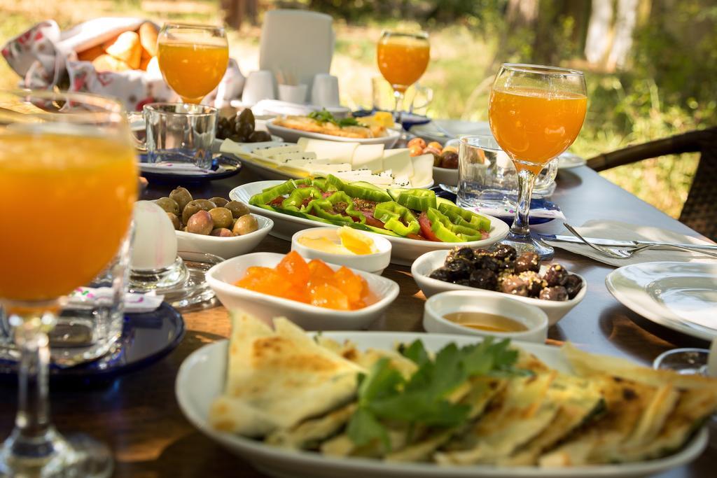 Secret Garden Hotel & Bungalows Çıralı Eksteriør bilde